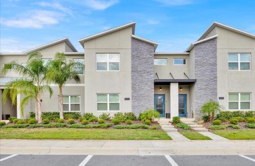 Four Corners House | Splashy Orlando