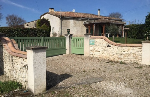 Razac-de-Saussignac House | Splendid and spacious fully equipped country house with swimming pool