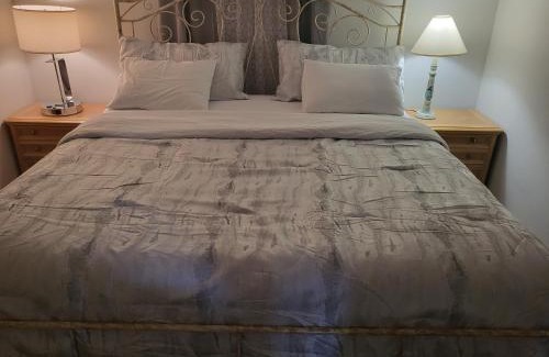 Hyattsville House | Splendid Cheerful 2-bedroom residential
