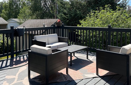 Taku - Campbell House | Splendid home with gas grill, deck, wood-burning fireplace, kitchen, & crib