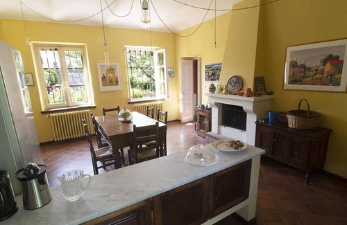 Costigliole d'Asti House | Splendid late nineteenth century villa on the hills of the Langhe and Monferrato.