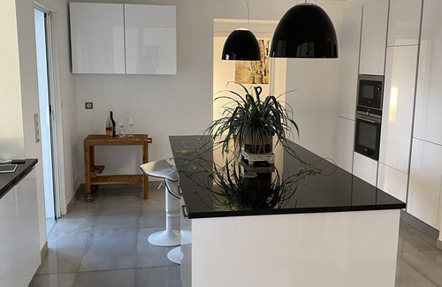Saint-Nazaire Villa | Splendid modern villa 10 minutes from the beach