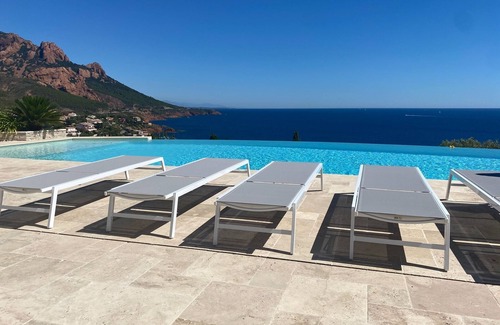 Antheor Villa | Splendid sea and Esterel views, sandy beach 300m away, infinity pool