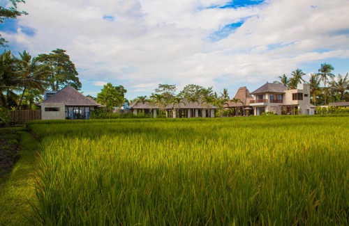 Lodtunduh Villa | Splendid Villa in Ubud Bali with Staff, Swimming Pool, Fitness Center, Etc.