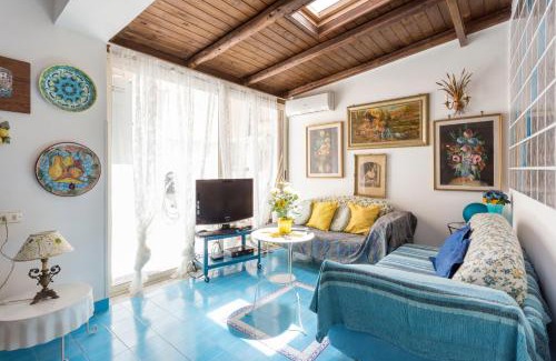 Taormina City Centre Apartment | Splendida Casa A Taormina " Casa di Anna "