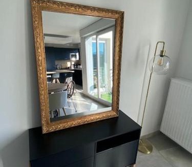 Sablon - Trudaine Apartment | Splendide 70m2 Balcon + Parking