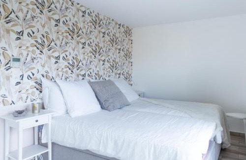 Saint Antoine Apartment | SPLENDIDE APPARTEMENT NICE BLUE PEARL TOUT CONFORT VUE MER PANORAMIQUE