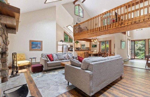 Pocono Pines House | Split Rock Lane | Lake Naomi Access | Pocono Pines
