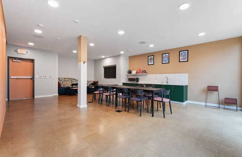 Riverside Apartment | Spokane 1 Bed Close by Shops