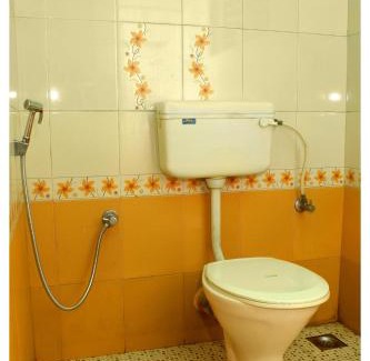 Kumily House | Sport on Hills queen Rooms