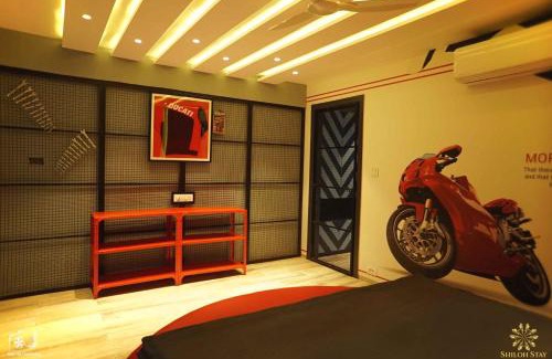 Khodala Villa | Sports Bar Villa Luxurious Spacious 6BHK with Infinity Pool