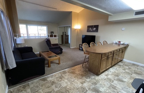 St. George Condo | Sports Village- cozy condo with pools