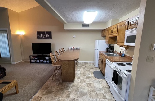 St. George Condo | Sports Village- cozy condo with pools