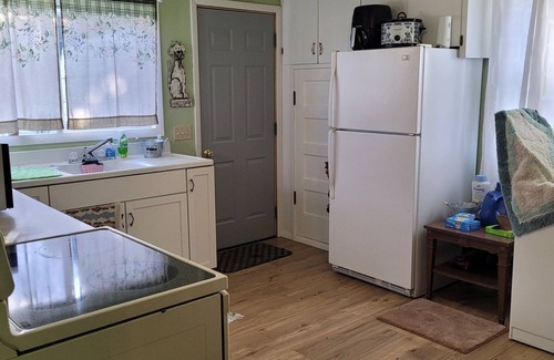 Steele House | Sportsman's HQ/Garage/Pet Friendly/W&D/EZ Access
