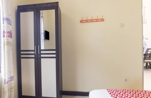 Cipanas Hotel | SPOT ON 2950 Grand Suites Palace Syariah