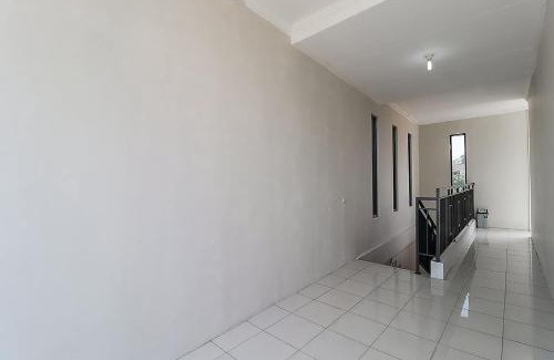 Karawang Hotel | SPOT ON 3859 Sweet Candy 2