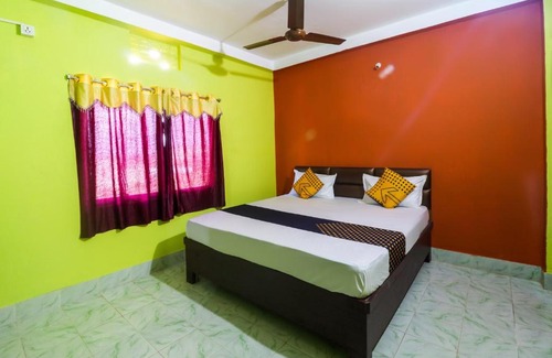 Puri Hotel | SPOT ON 61098 Gouri Nivas