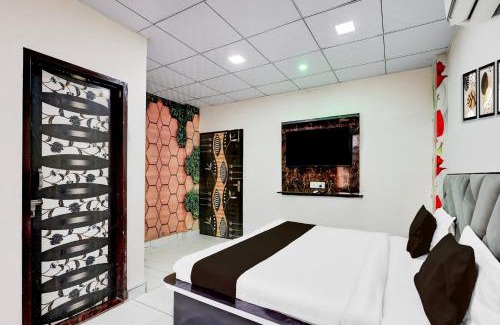 Hisar Hotel | SPOT ON 7 Star Guest House