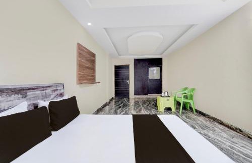 Faridabad Hotel | SPOT ON 777 Hotel Rooms