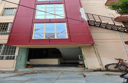 Gwalior Hotel | SPOT ON 81496 Maruti Nandan Guest House