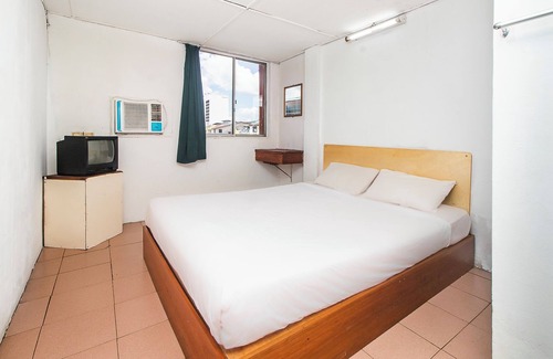 Sibu Hotel | SPOT ON 89916 Gold Star Hotel
