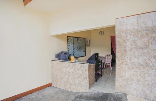 Ambarawa Hotel | SPOT ON 90092 Dewi Safitri Hotel