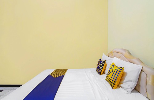 Cilacap Hotel | SPOT ON 91563 Hotel Meilias
