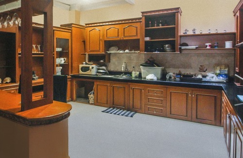 Tasikmalaya Hotel | SPOT ON 91620 Skypiea Guest House