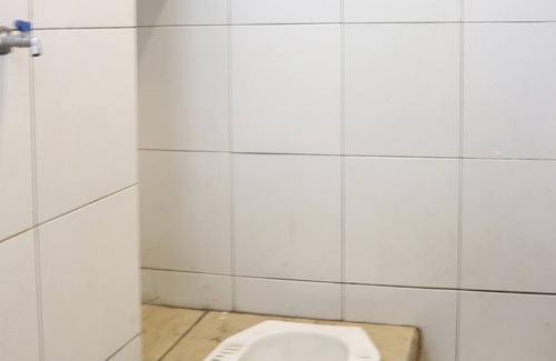 Tasikmalaya Hotel | SPOT ON 91765 Kaiku Guest House
