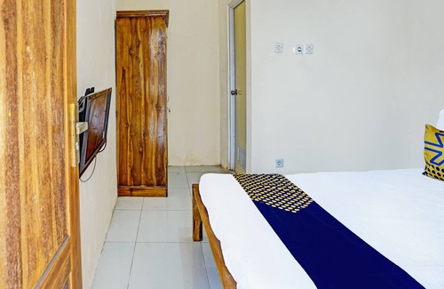 Probolinggo Hotel | SPOT ON 91824 Rumah Kaloka Syariah