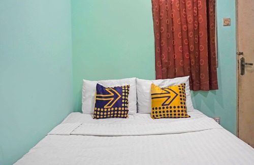 Tjihadak Hotel | SPOT ON 91860 Amazon Homestay Syariah 2