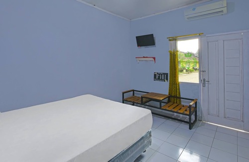 Cilacap Hotel | SPOT ON 91905 Hotel Cipto Arum