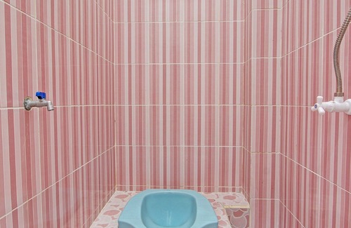 Pati Hotel | SPOT ON 92181 Kristin Homestay
