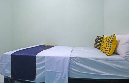 Tasikmalaya Hotel | SPOT ON 92219 Pondok Karisma Syariah