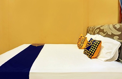 Blimbing Hotel | SPOT ON 92450 Homestay Simpang Panji Suroso Syariah
