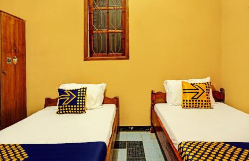 Malang Hotel | SPOT ON 92450 Homestay Simpang Panji Suroso Syariah