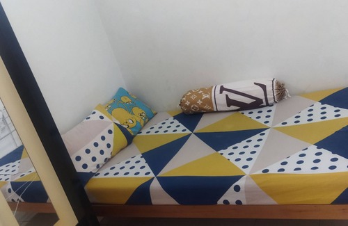 Bandung Hotel | SPOT ON 92532 Penginapan Hj Lilis Syariah