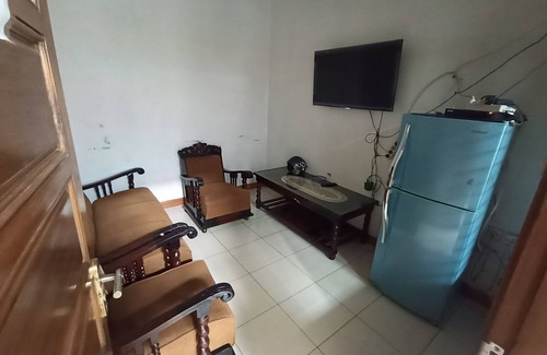 Bandung Hotel | SPOT ON 92532 Penginapan Hj Lilis Syariah