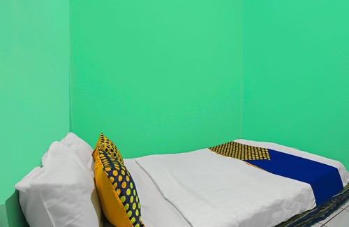 Semarang Hotel | SPOT ON 92610 Barokah Kostel Syariah