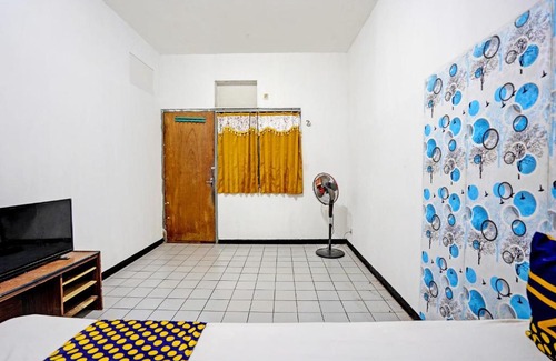 Wonokromo Hotel | SPOT ON 92652 Meir E-homestay 2 Syariah