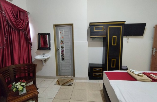 Jember Hotel | SPOT ON 92695 My Kost Syariah