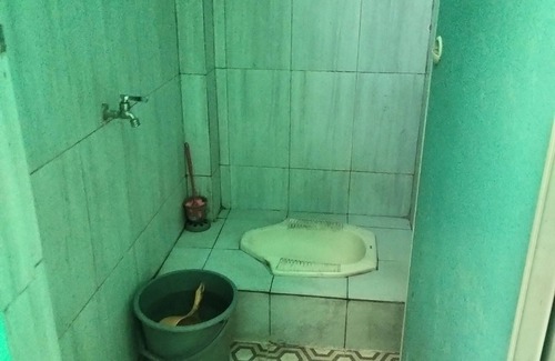 Medan Hotel | SPOT ON 92839 Nany Asoka Syariah Near Anyong Cafe Studio