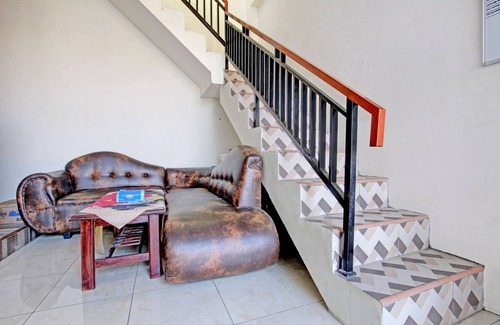 Jatibarang Hotel | SPOT ON 92926 Guest House Cemara 1 Syariah