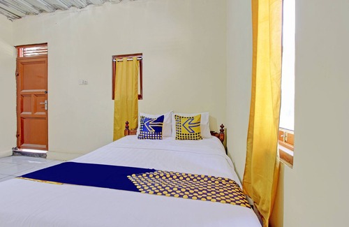 Tegal Hotel | SPOT ON 92930 Syifa Guest House Syariah