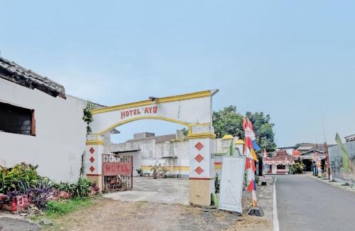 Ungaran Barat Hotel | SPOT ON 92983 Hotel Ayu