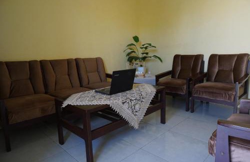 Banyuwangi Hotel | SPOT ON 92992 Kost Amantu