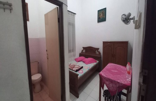Kalasan Hotel | SPOT ON 93324 Hadi Homestay Syariah