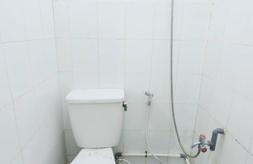 Pekanbaru Hotel | SPOT ON 93428 Pinus Jaya SyariahNearTaman Amaryllis Pekanbaru
