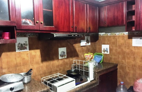 Waru Hotel | SPOT ON 93880 Guest House Bu Iin Syariah