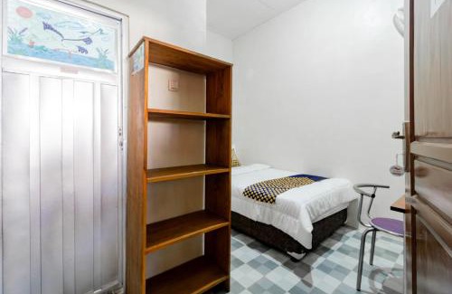 Kediri Hotel | SPOT ON 93967 Hasna Guest House Syariah